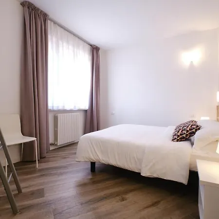 Apart Otel Villaggio Turistico Lugana Marina