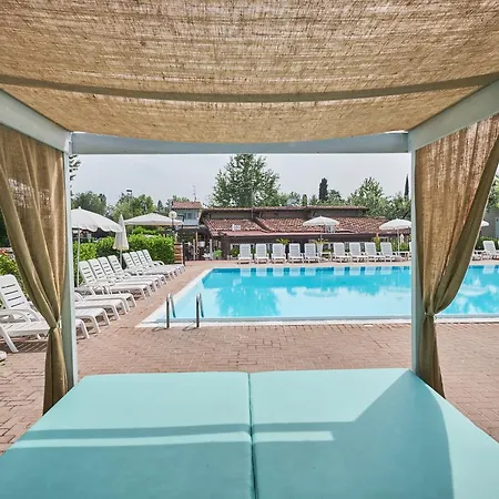 Apart Otel Villaggio Turistico Lugana Marina