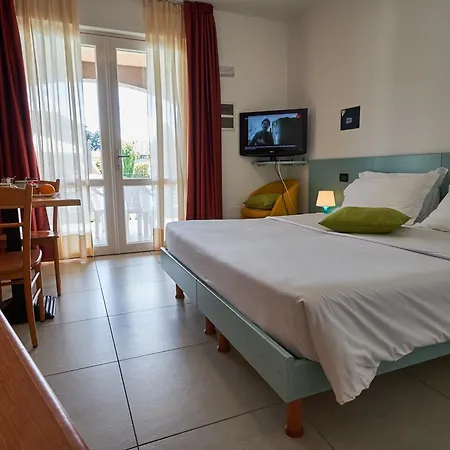 Villaggio Turistico Lugana Marina 3* Sirmione