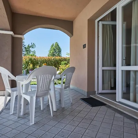 Villaggio Turistico Lugana Marina Apart Otel 3*