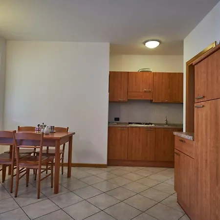 Apart Otel Villaggio Turistico Lugana Marina